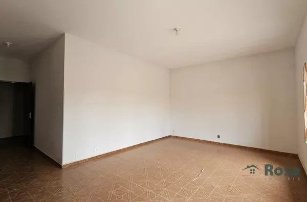 Sobrado para venda, Bairro Nossa Senhora Aparecida, Cuiabá - Foto 4