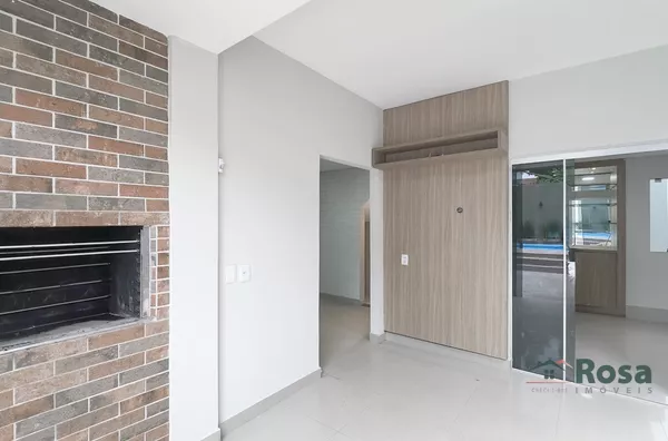 Sobrado à Venda com 3 Dormitórios, sendo 1 Suíte e Armários Planejados, próximo ao Shopping Estação, Cuiabá. - Foto 1