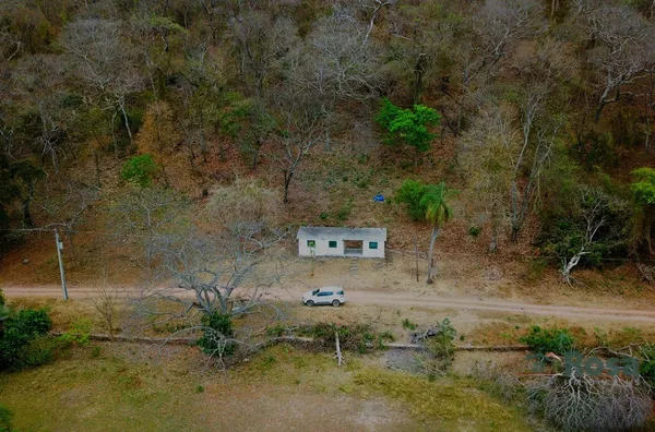 Paraíso no Pantanal: 12 Hectares de Refúgio Pé na Água na Baía de Chacororé - MT - Foto 14