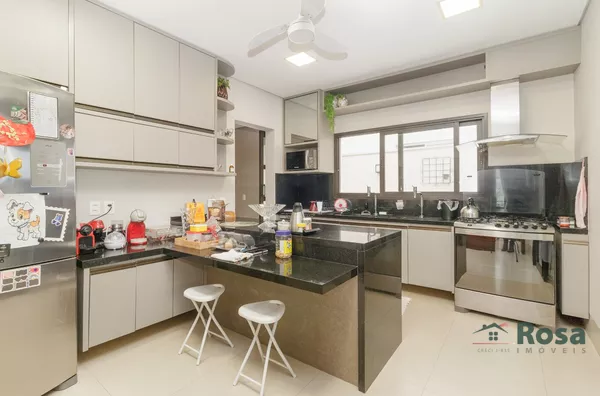 Sobrado em condomínio para venda, 4 quartos,  Jardim Itália, Cuiabá - Foto 5