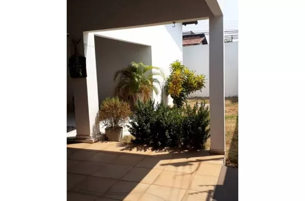 Casa De Esquina perfeita para comercial  no Bairro NOVA VÁRZEA GRANDE