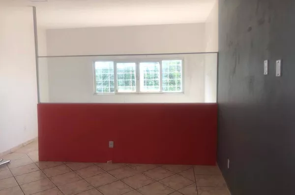 SALA PARA ALUGAR NA 24 DE OUTUBRO, PROXIMO CHOPÃO, CENTRO NORTE