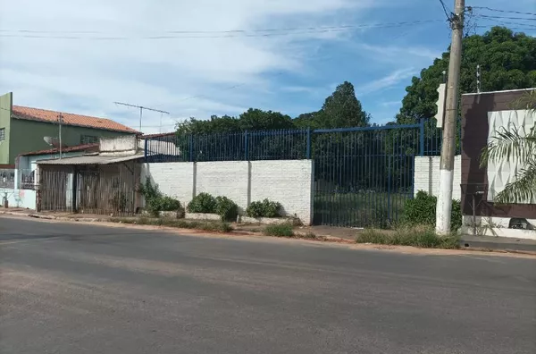 Terreno para venda GOIABEIRAS com 1.149,64m2,  AV Senador Metello, Cuiabá