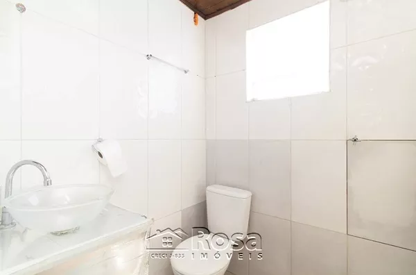 Casa à Venda com 1 Suite, Piscina, varanda gourmet em Acorizal-MT!