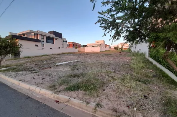 Terreno para venda CONDOMÍNIO RESIDENCIAL VILA JARDIM Cuiabá
