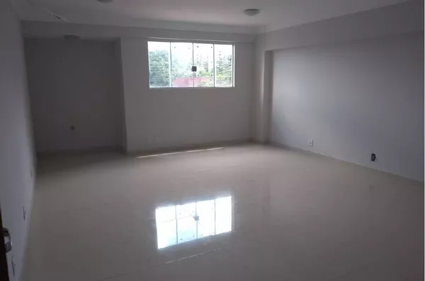 SALA para venda Bandeirantes Cuiabá