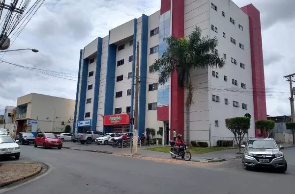 SALA para venda Bandeirantes Cuiabá