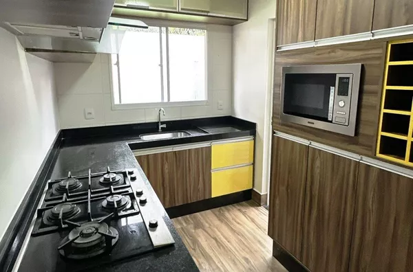 Casa térrea em condomínio