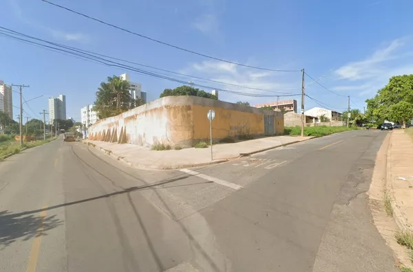 Terreno ao lado ICEC
