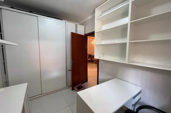 Sobrado MOBILIADO em condomínio fechado para venda, 2 quarto(s),  Despraiado, Cuiabá