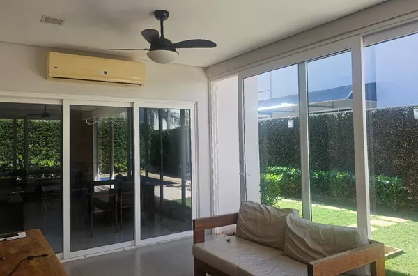 Sobrado em condomínio fechado para venda e aluguel, 4 suites (s),  Jardim Itália, Cuiabá