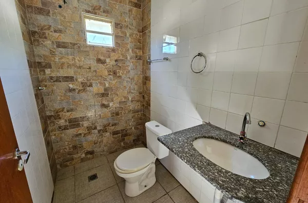 Casa para venda, 5 quarto(s),  Despraiado, Cuiabá