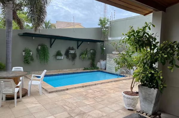 Sobrado para venda, 3 quartos, sendo 1 suíte,  Santa Rosa, Cuiabá