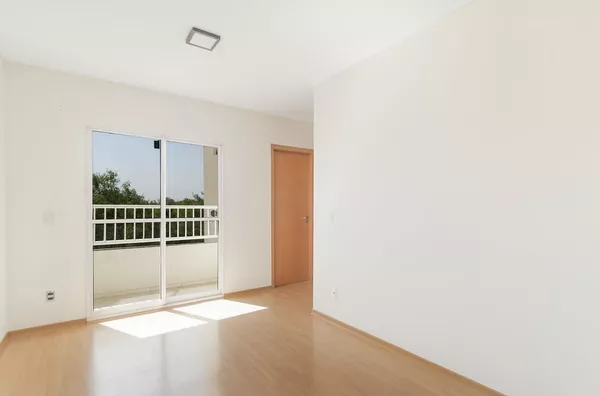 Apartamento à venda,  próximo Centro Político Administrativo, morada do ouro, 2 quartos e com sacada, Cuiabá