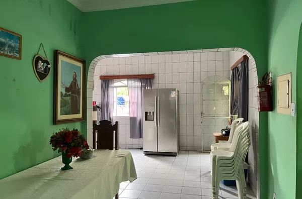 CASA PARA VENDA  NO BAIRRO JARDIM  CUIABÁ 