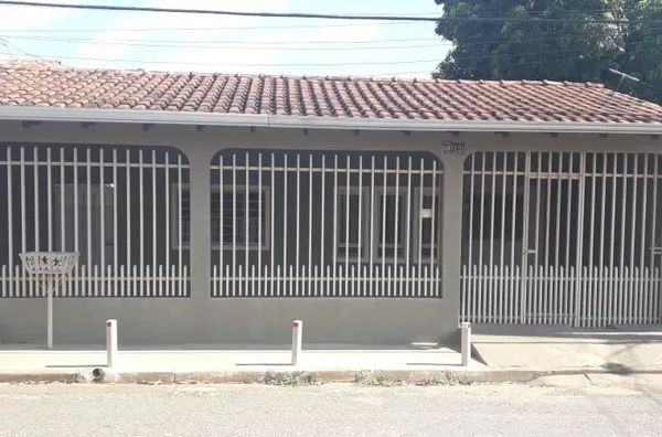 Casa para venda, 3 quartos,  Cohab São Gonçalo, Cuiabá