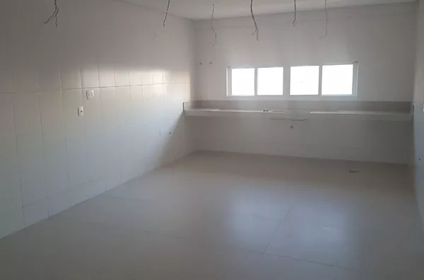 Apartamento para venda, 5 quarto(s),  Jardim Ubirajara, Cuiabá