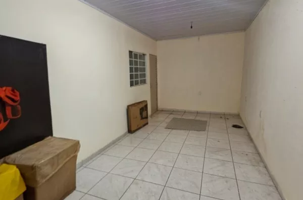 Casa para venda, 3 quartos sendo uma suíte,  Residencial Itapajé, Cuiabá