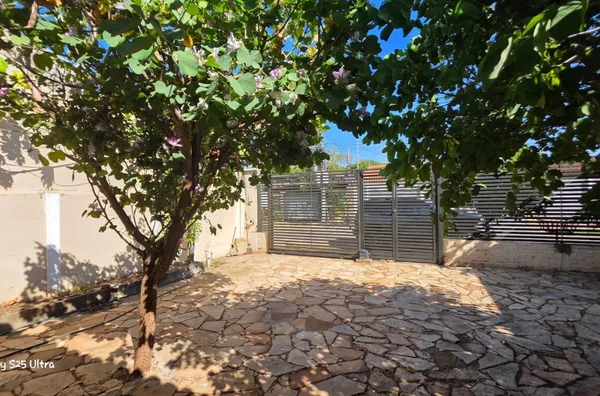 Casa para venda, 3 quartos sendo uma suíte,  Nossa Senhora Aparecida, Cuiabá