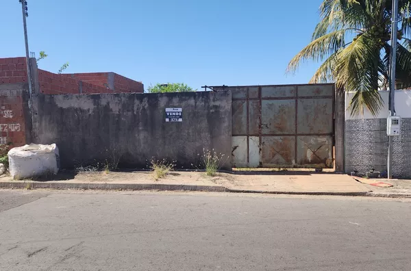 Terreno Jardim Renascer, Fácil acesso Av. Moinho e Av. Torres