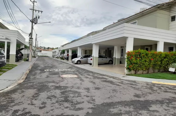 Sobrado em condomínio fechado para venda, 3 quarto(s),  Jardim Bom Clima, Cuiabá