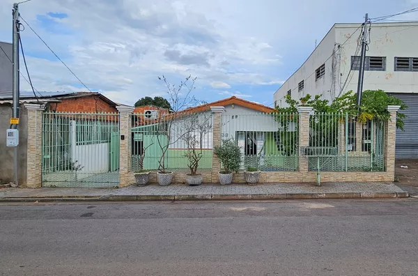 Casa para venda, 2 quarto(s),  Bosque Da Saúde, Cuiabá