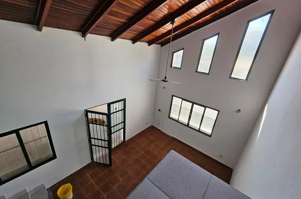 Casa para venda, 3 quartos sendo 1 suíte,  Santa Rosa, Cuiabá