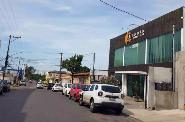 Prédio Comercial à venda,  com 2 pavimentos,  Morada Da Serra/CPA-I,  com 312,80m², Cuiabá