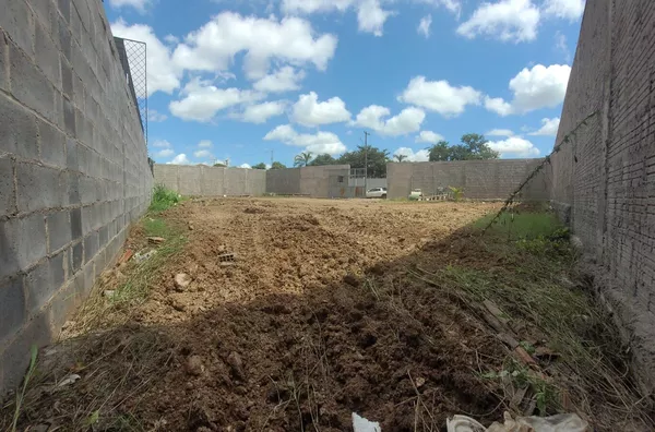 Terreno para venda, Esquina, 500m, Santa Rosa, Cuiabá