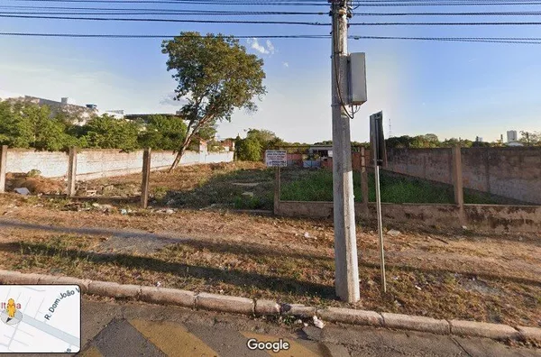 Terreno para venda, 1.440 m², Av Das Torres, 30 mtrs do Viaduto Jd. Itália , Cuiabá