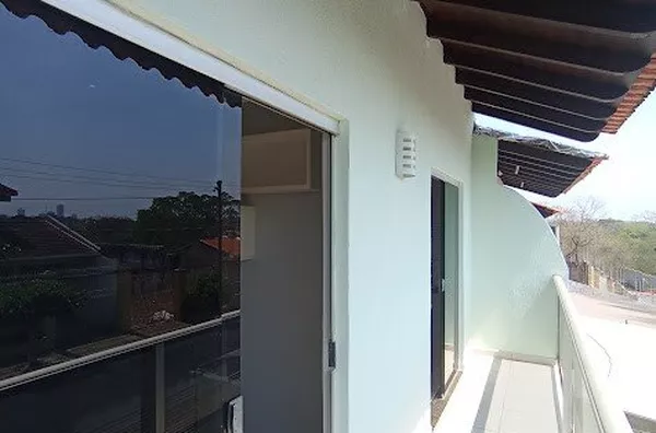 Sobrado para venda, Esquina, 02 dormitórios com sacada - Santa Cruz, Cuiabá