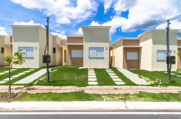 CASA PRONTA PARA MORAR EM CONDOMINIO FECHADO NO PARQUE GEORGIA