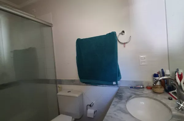 Casa em condomínio para venda,  3 suites, com Energia Solar