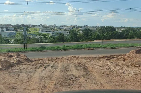 Terreno residencial Bairro Petropolis VG,  em frente ao Florais da Mata, Várzea Grande