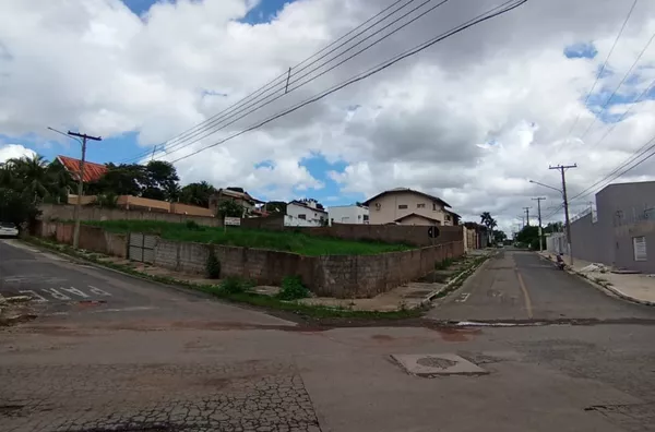 Terreno para venda,  Área total 1619,58 m², Santa Rosa, Cuiabá