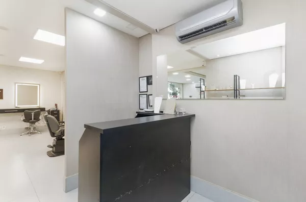 Sobrado para venda, RESIDENCIAL E COMERCIAL, 3 quarto(s),  - Selecione - Bairro, Cuiabá