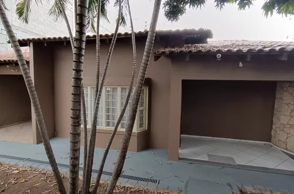 Casa para venda, 4 quartos sendo 4 suítes,  Consil, Cuiabá