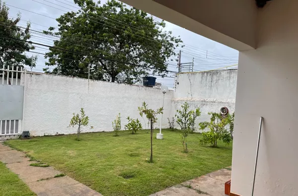 Casa com ponto comercial para venda,  Jardim Cuiabá, Cuiabá