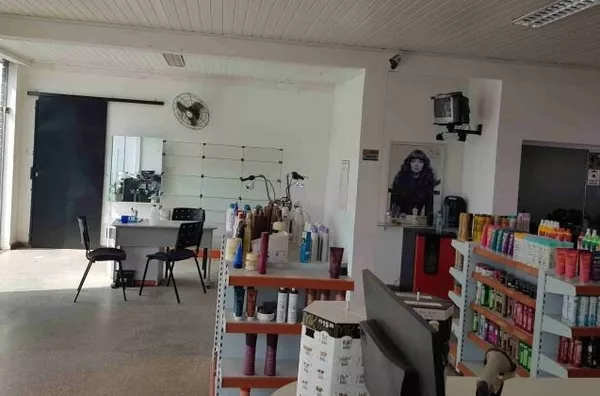 Prédio Comercial à venda,  com 2 pavimentos,  Morada Da Serra/CPA-I,  com 312,80m², Cuiabá
