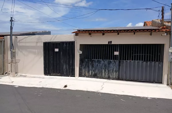 Casa para venda, 4 quartos, sendo duas suítes,  Tijucal, Cuiabá