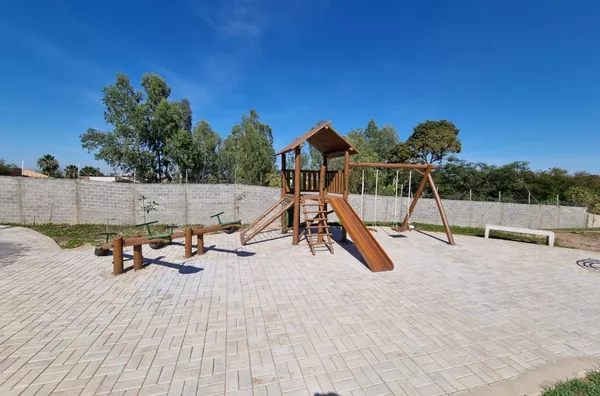 Terreno em Condomínio Fechado ao Lado do Brasil Beach, Cuiabá