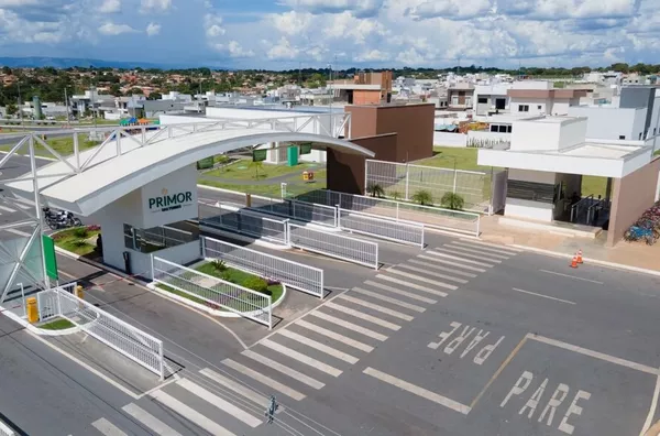 Terreno à Venda no Condomínio Primor das Torres - Cuiabá