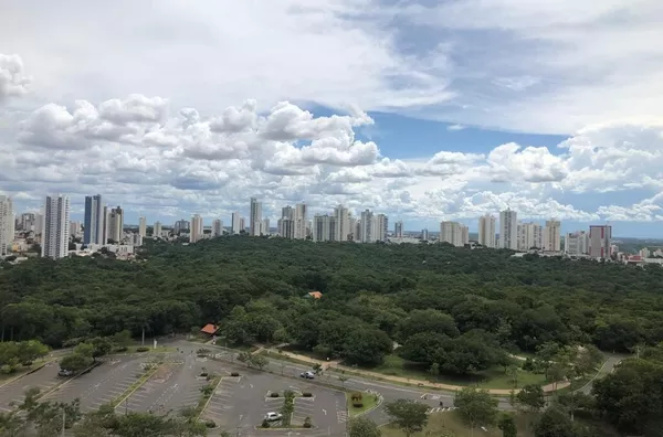Apartamento com Vista para o Parque Mãe Bonifácia, 3 quartos, 1 suíte, 2 garagens individuais