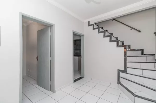 Casa em condomínio – disponível para venda ou locação no Jardim Santa Amália (Barra do Pari), Cuiabá