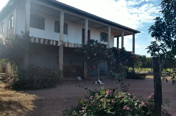 Chacara urbana para venda, com 511m² de Área Construida no Bairro Pedra 90, Cuiabá.
