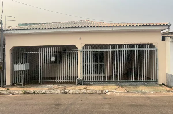 Casa para venda, 3 quartos,  Cristo Rei, Várzea Grande