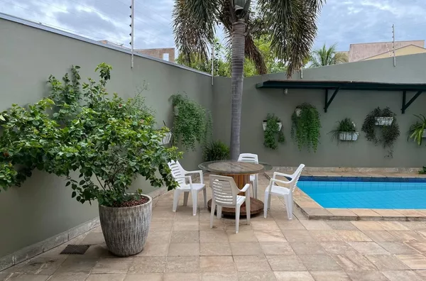 Sobrado para venda, 3 quartos, sendo 1 suíte,  Santa Rosa, Cuiabá