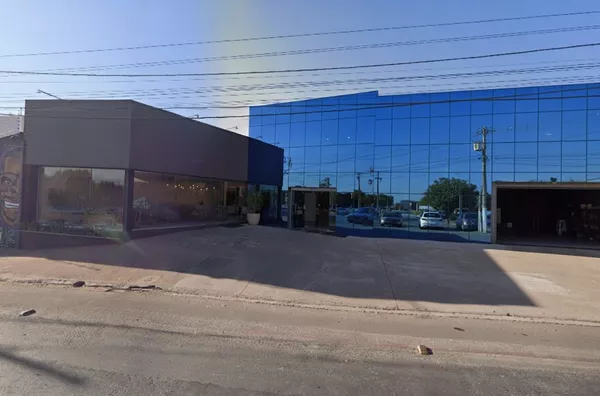 Loja Comercial de Alto Padrão no Recanto dos Pássaros