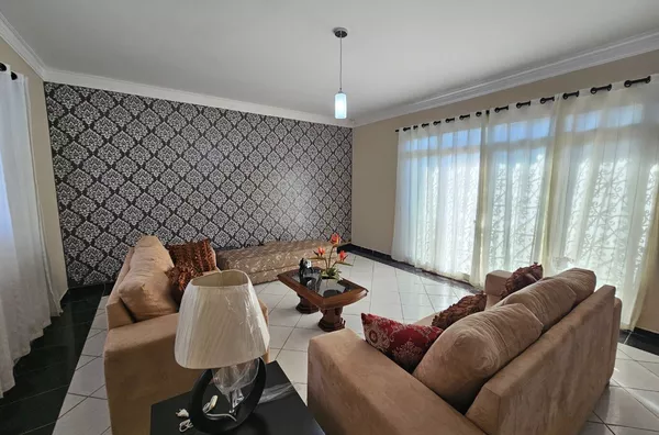 Casa para venda,ótimo para escritórios, escola,  Jardim Shangri-la, Cuiabá