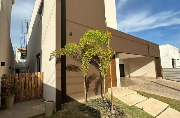Sobrado no condomínio Alphagarden, Despraiado, Cuiabá